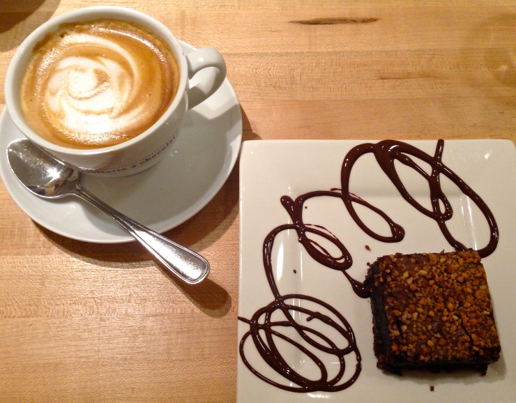 Juliette et Chocolat brownie and latte